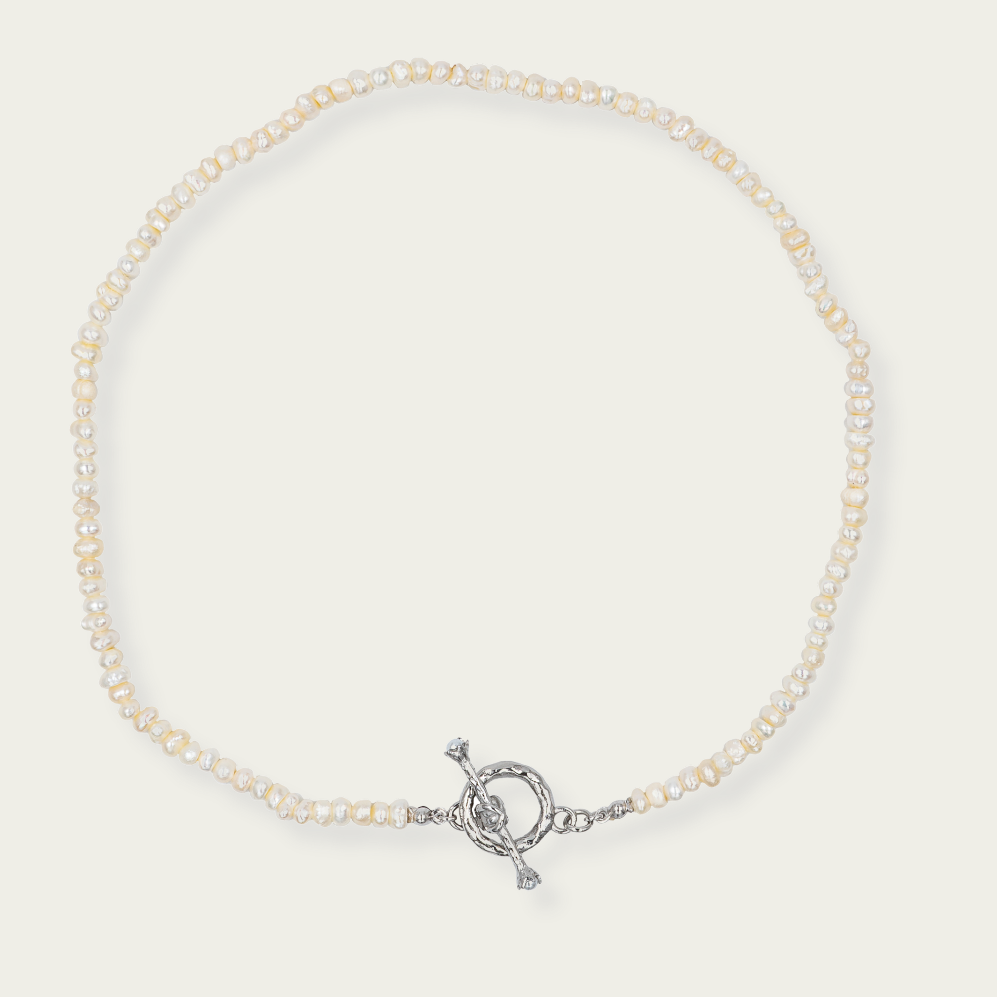 Classic Pearl necklace