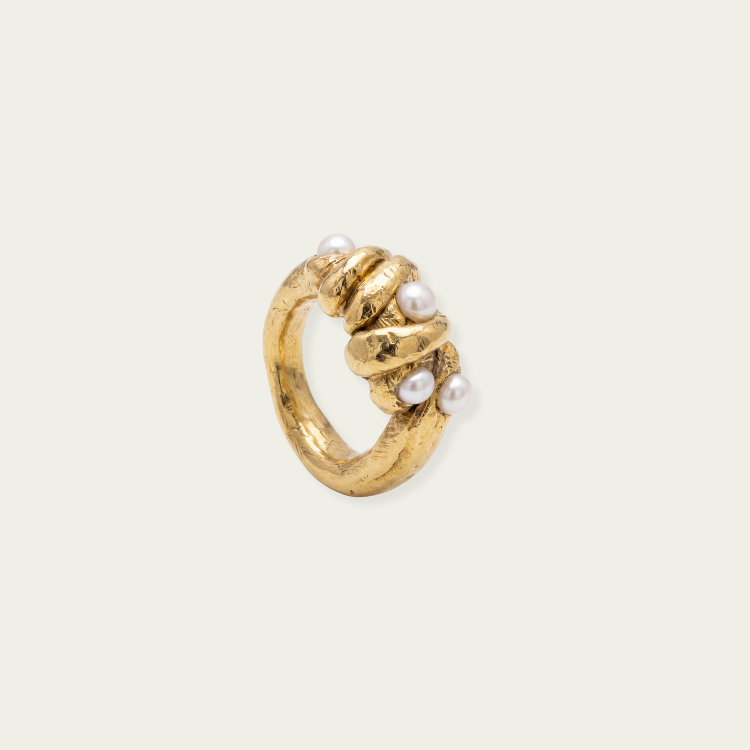 Luna ring