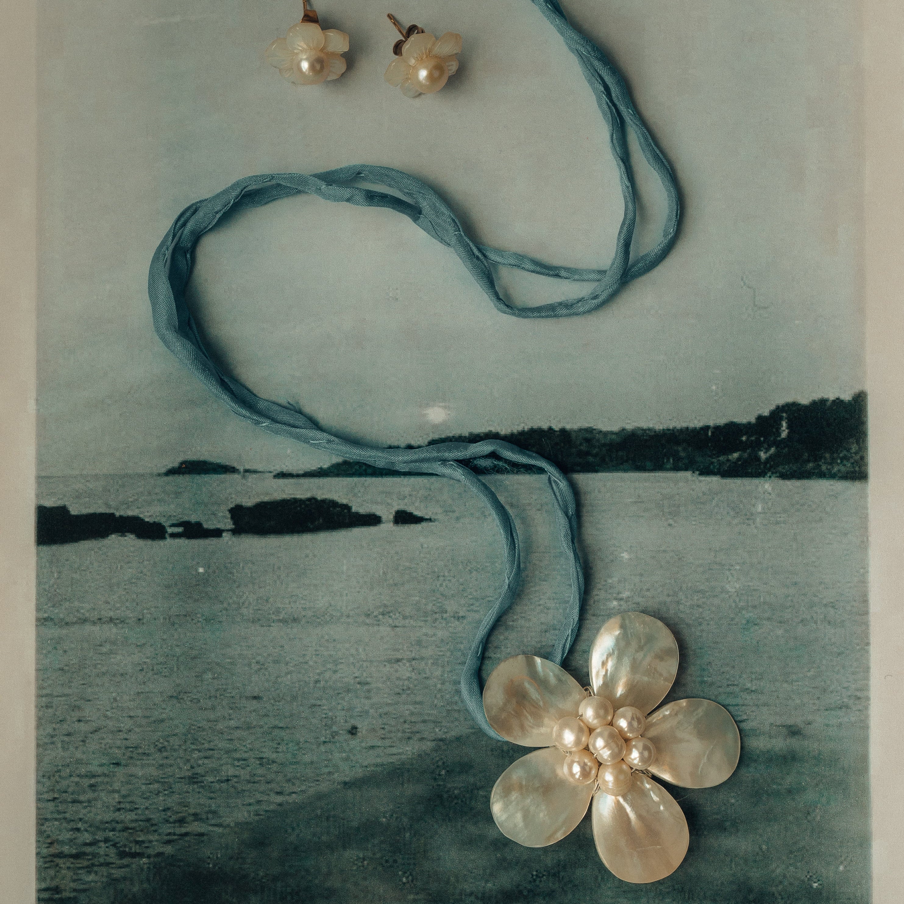 Massive Flower Pearl Necklace