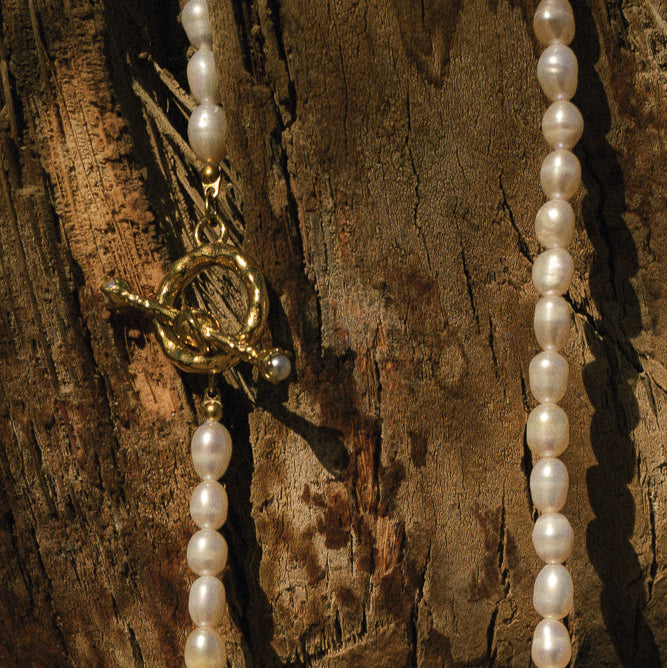 Classic Pearl necklace