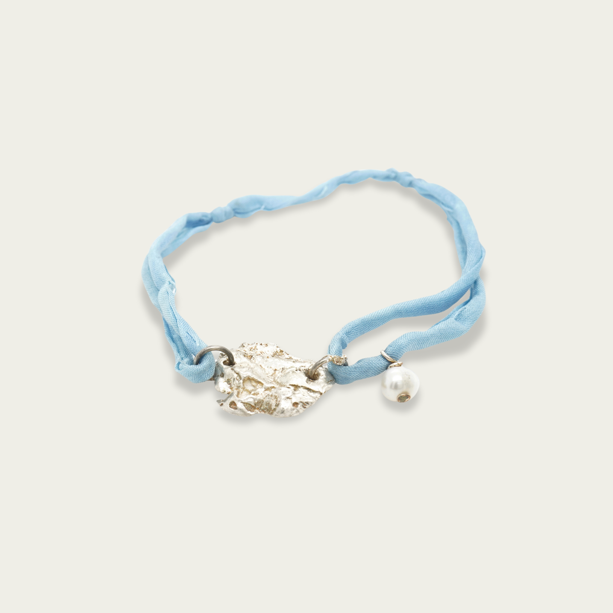 The Silver Blue Shell bracelet