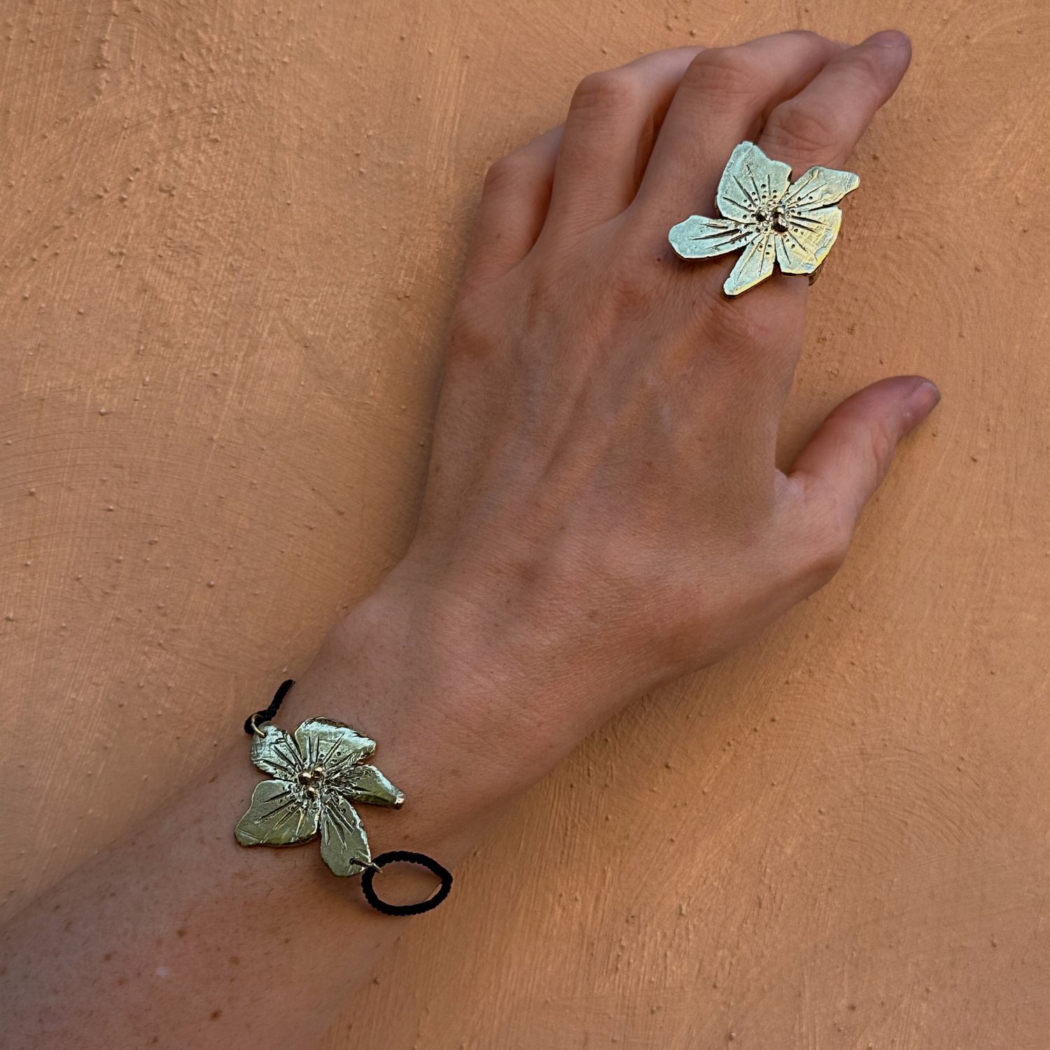 Eternal Bloom ring