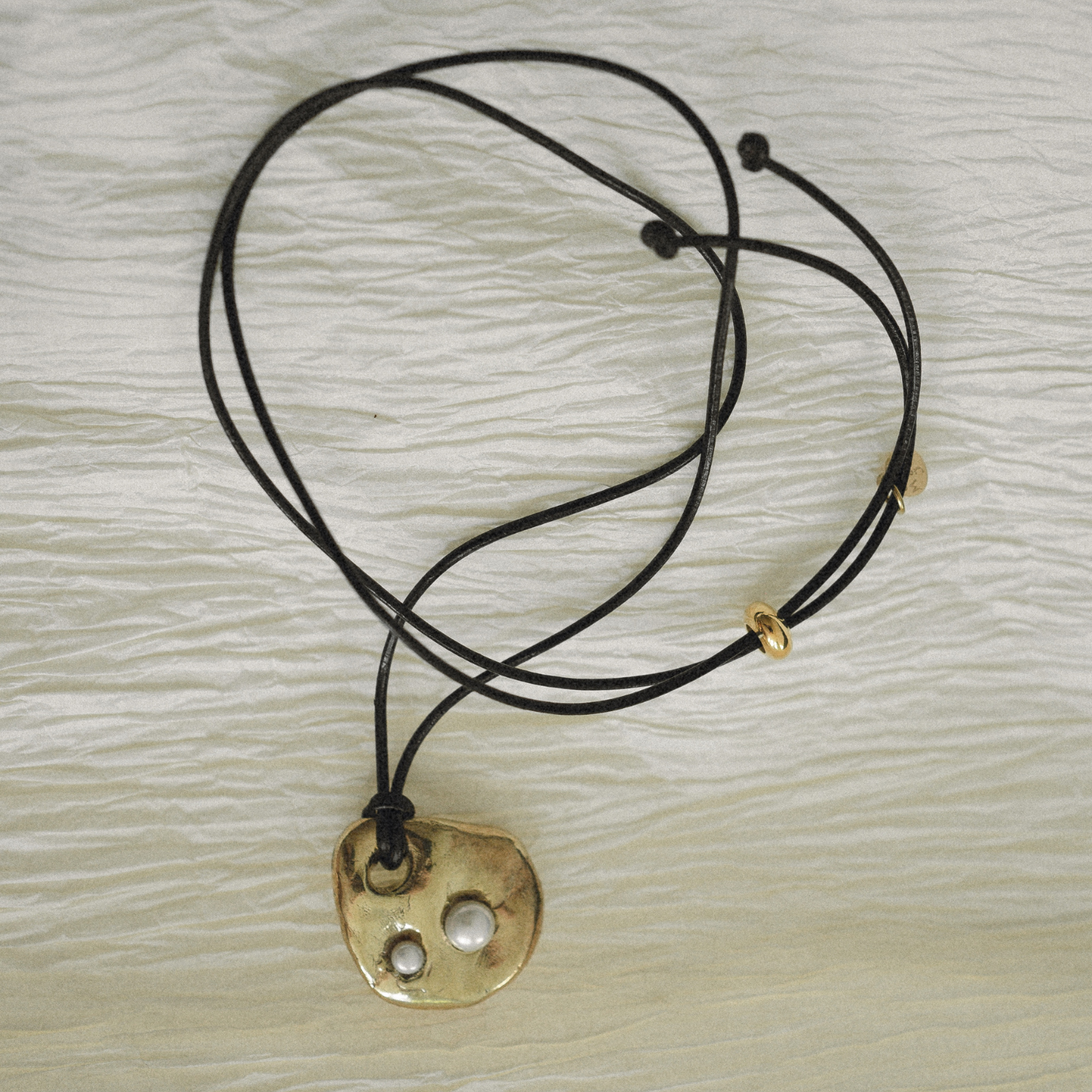 Echo necklace