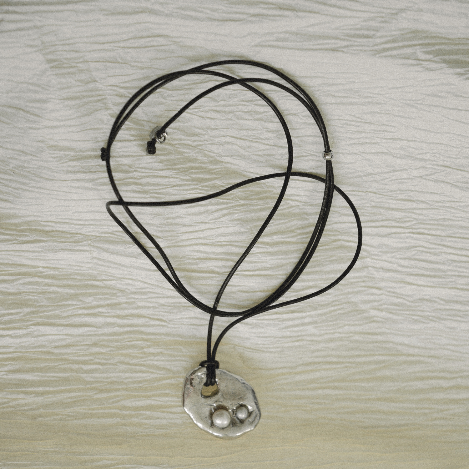 Petria necklace