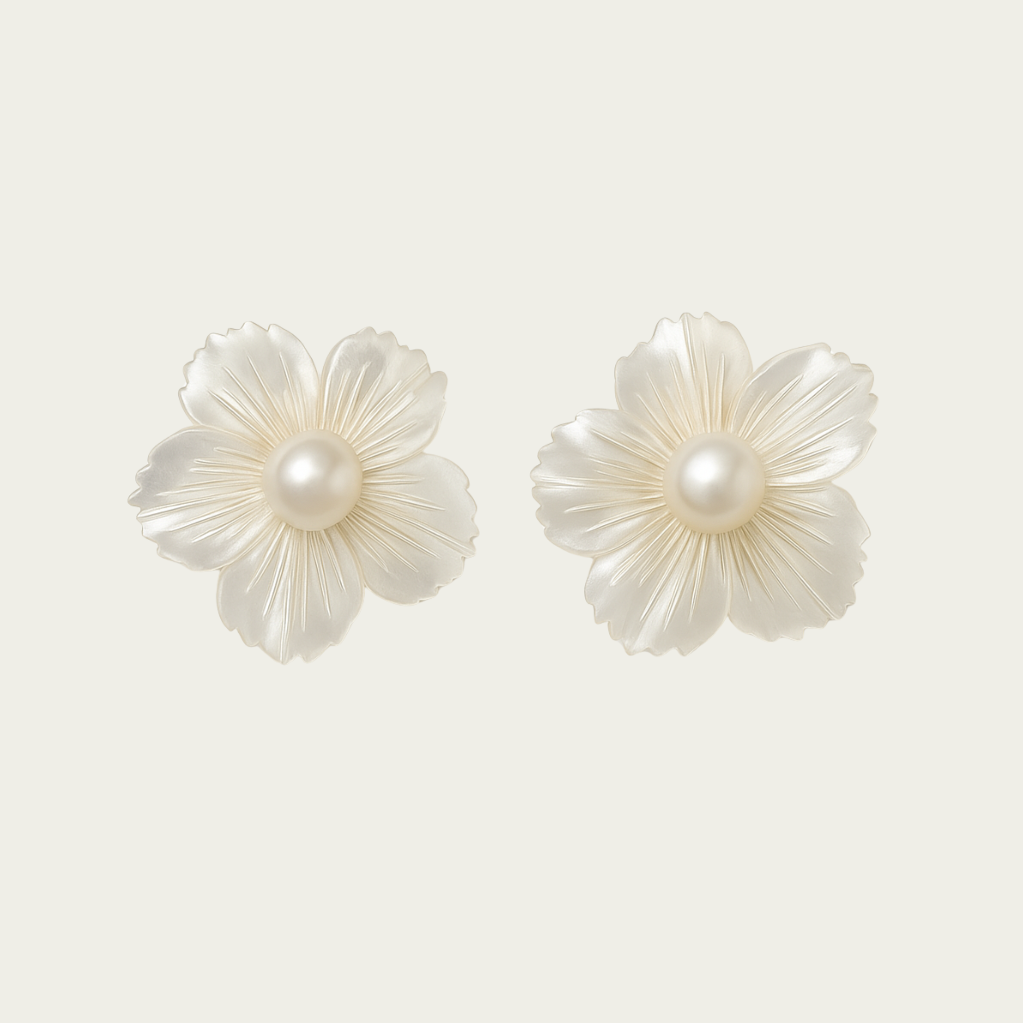 Flower Pearl earrings