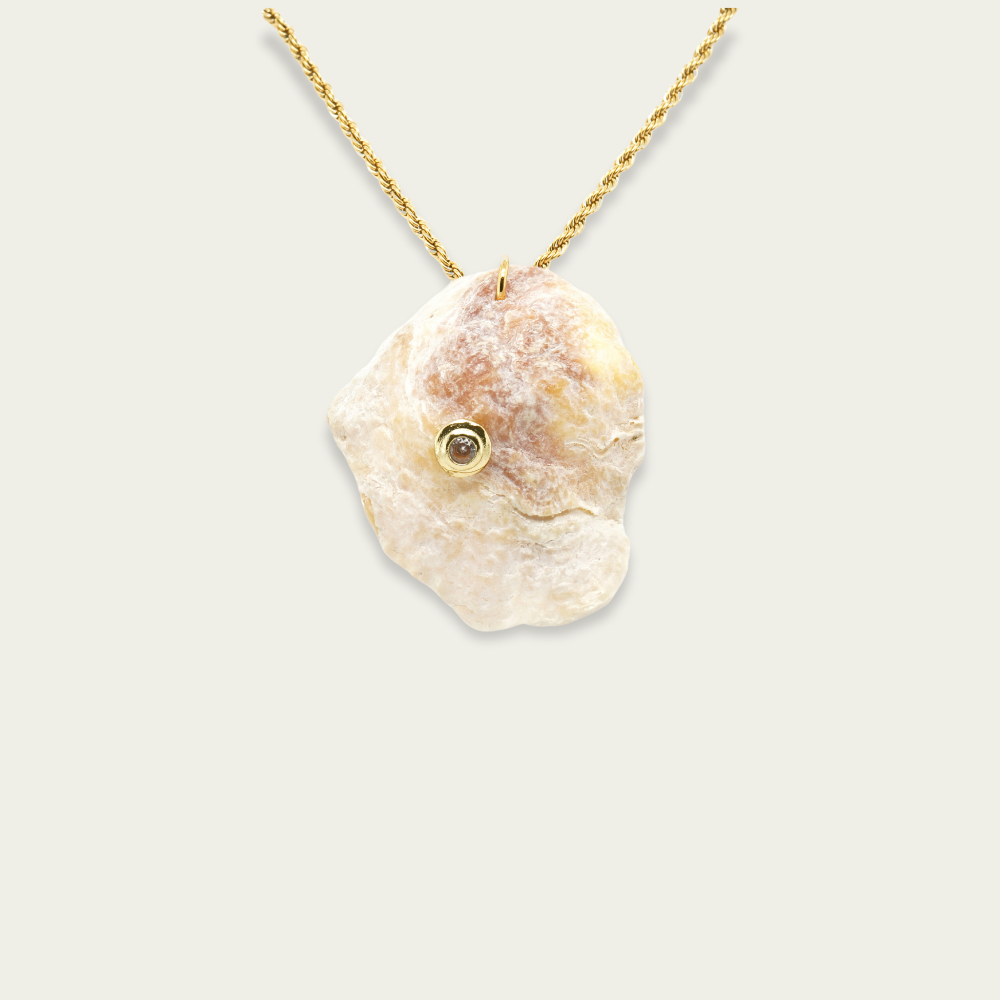 Pendant Sea Shell necklace