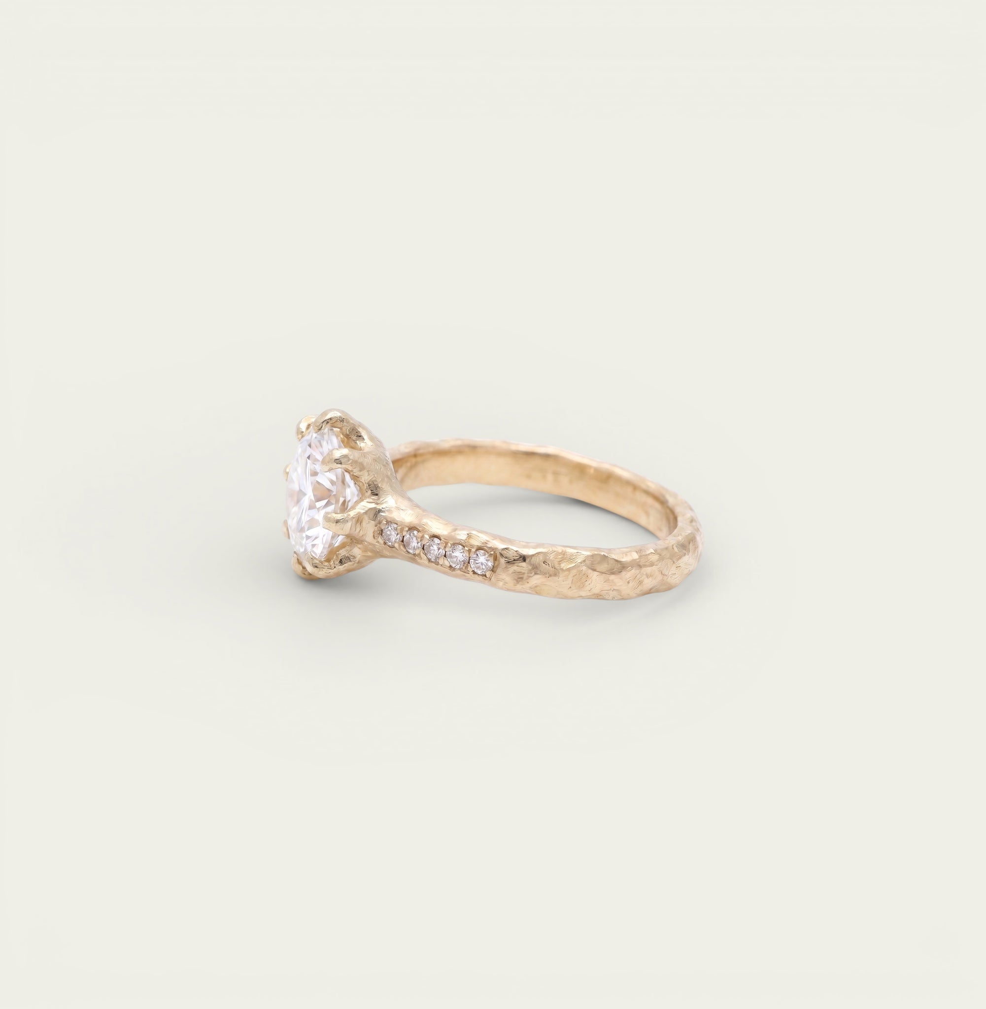 Regina Ring