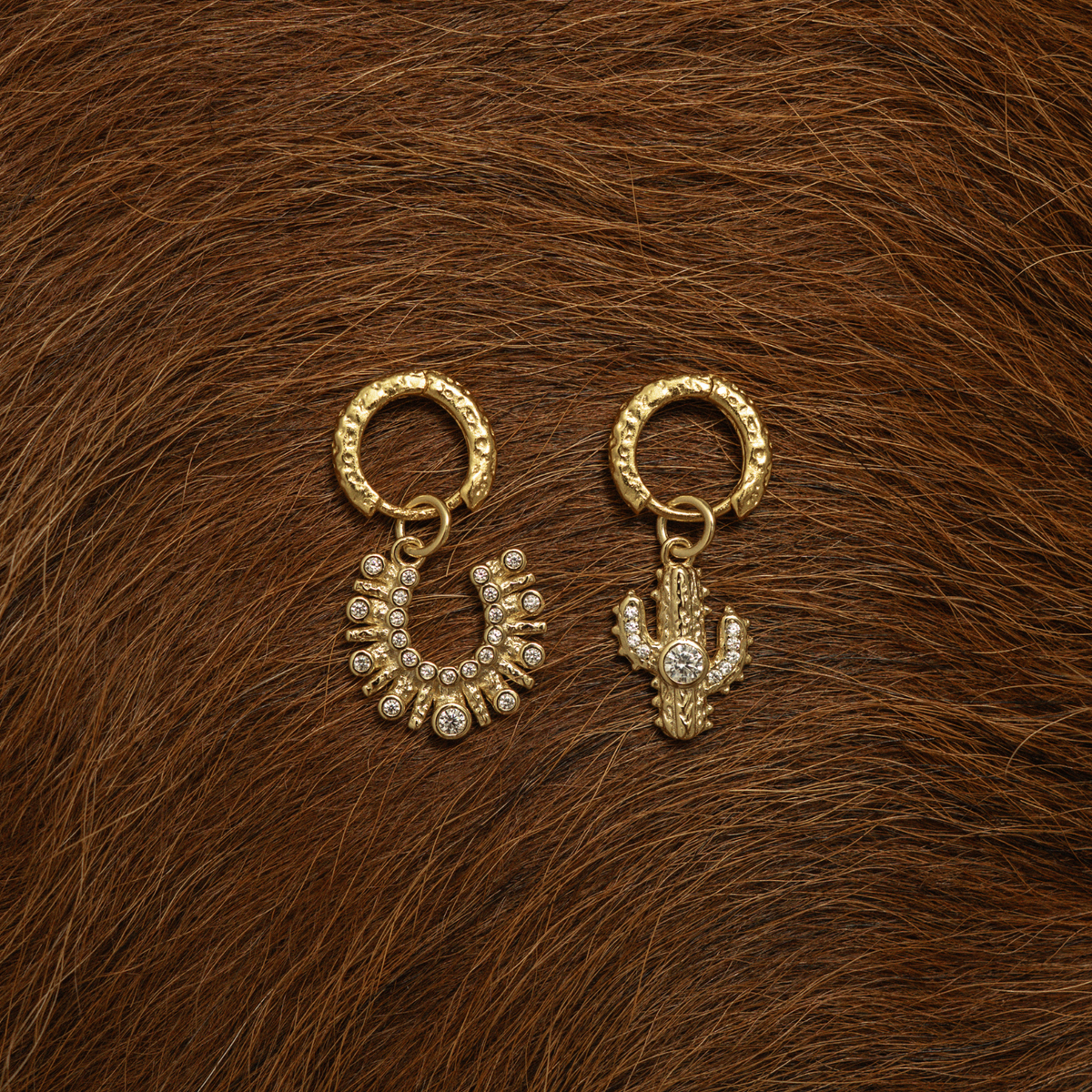 Gold Lazo Earrings