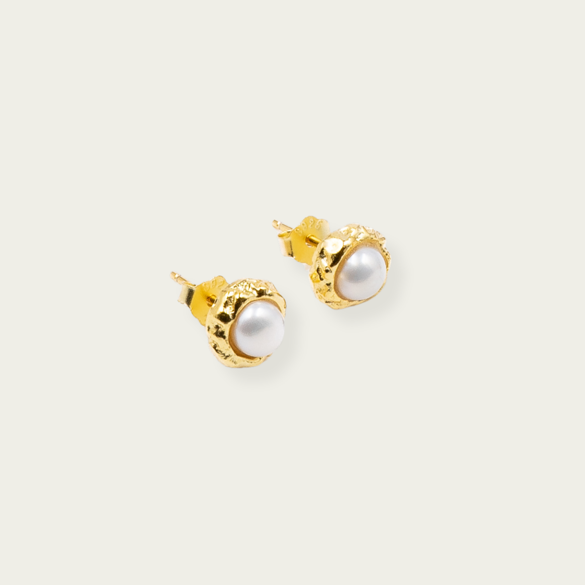 The Nebula Pearls earrings