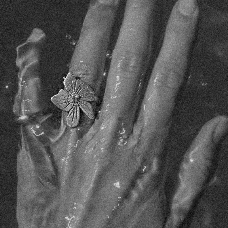 Eternal Bloom ring