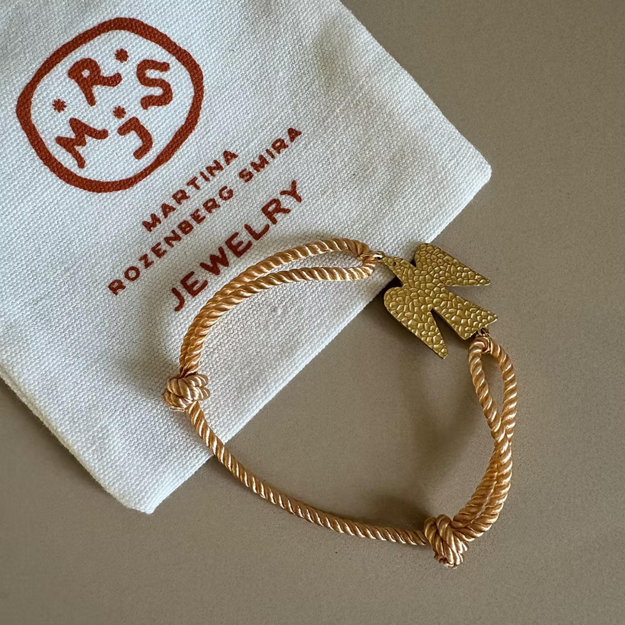 Swallow Simple bracelet