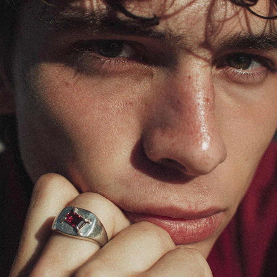 The Garnet Jewel Ring