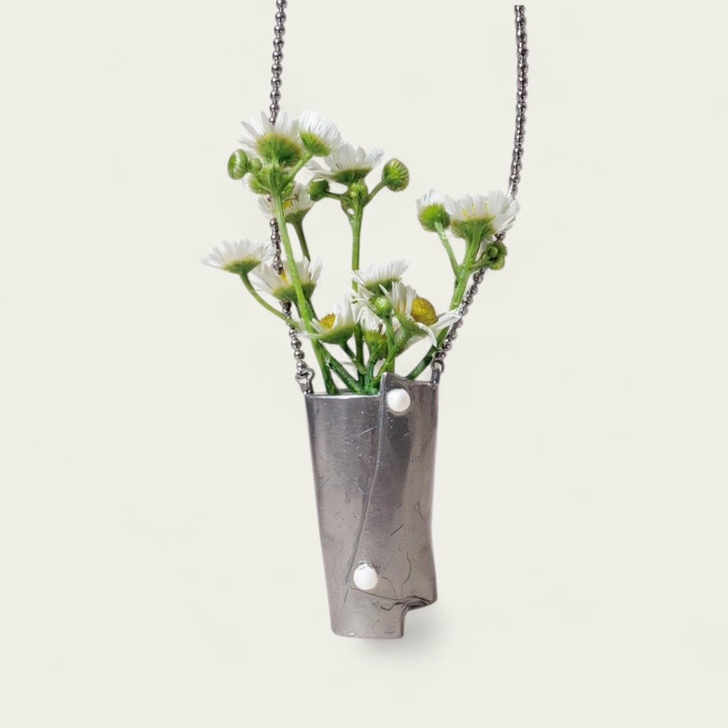 Amphora necklace