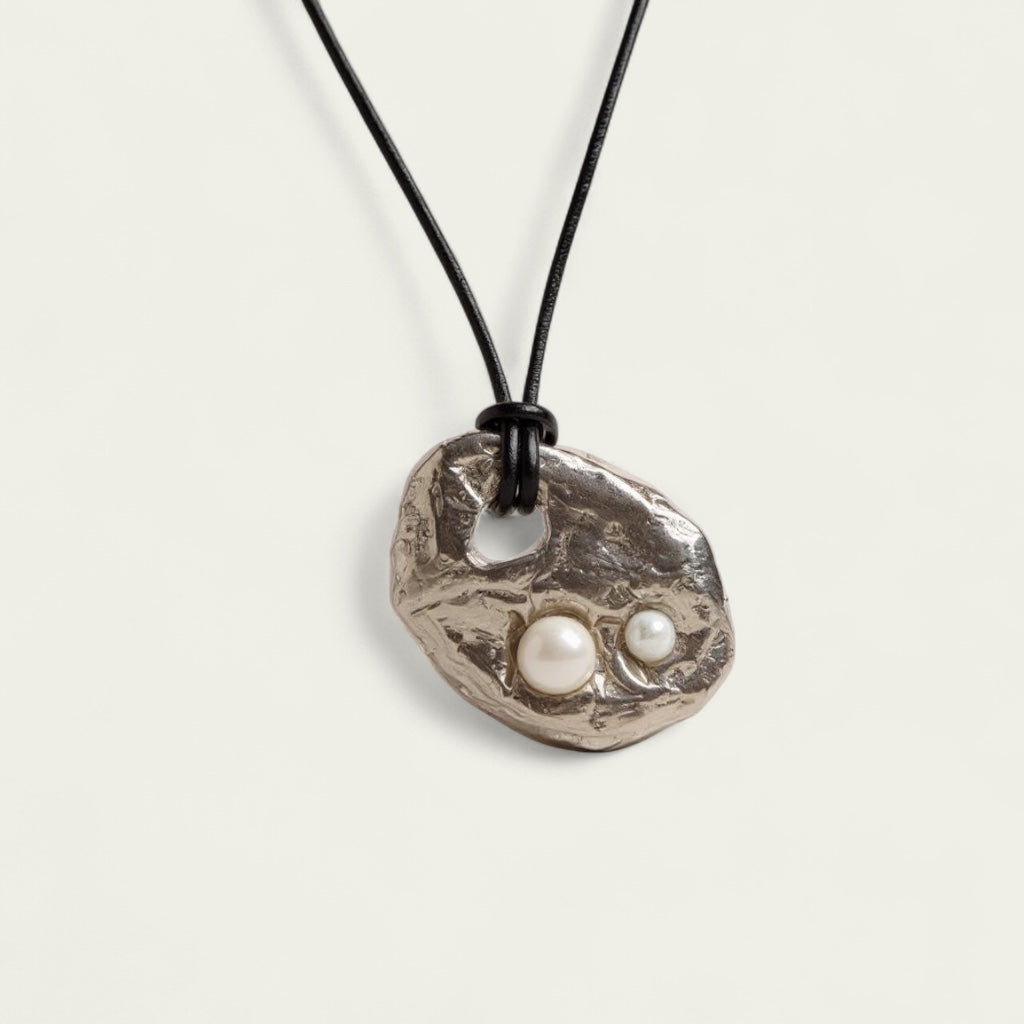 Petria necklace