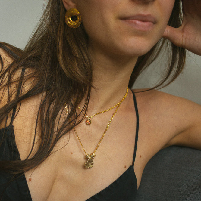 The Three Beads necklace