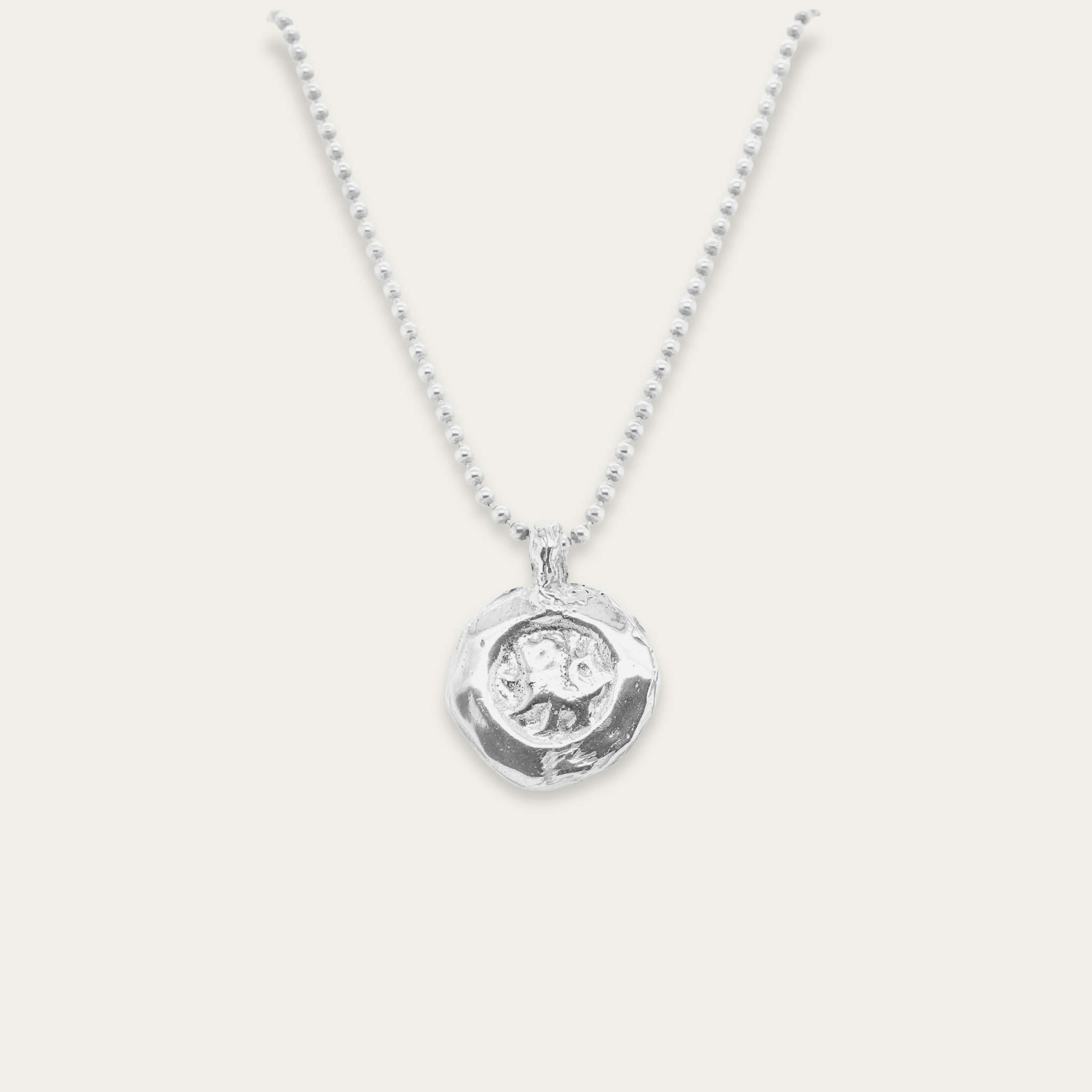 Legacy of the Queens amulet (amulet pro zdraví)